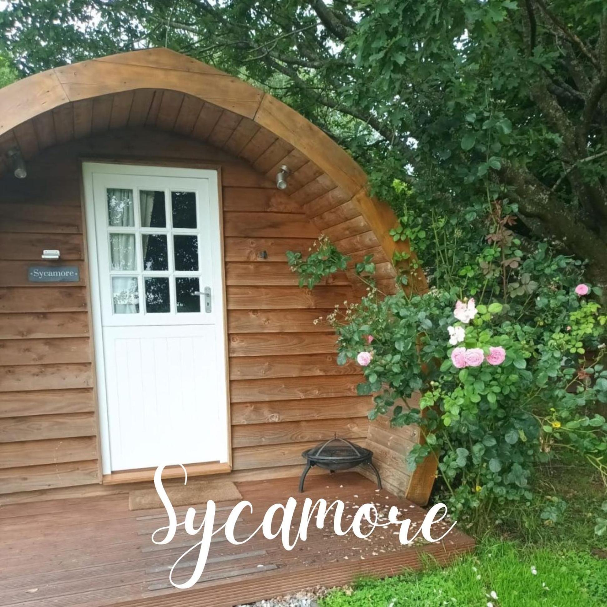Caplor Glamping & Lodges Hereford Exterior photo