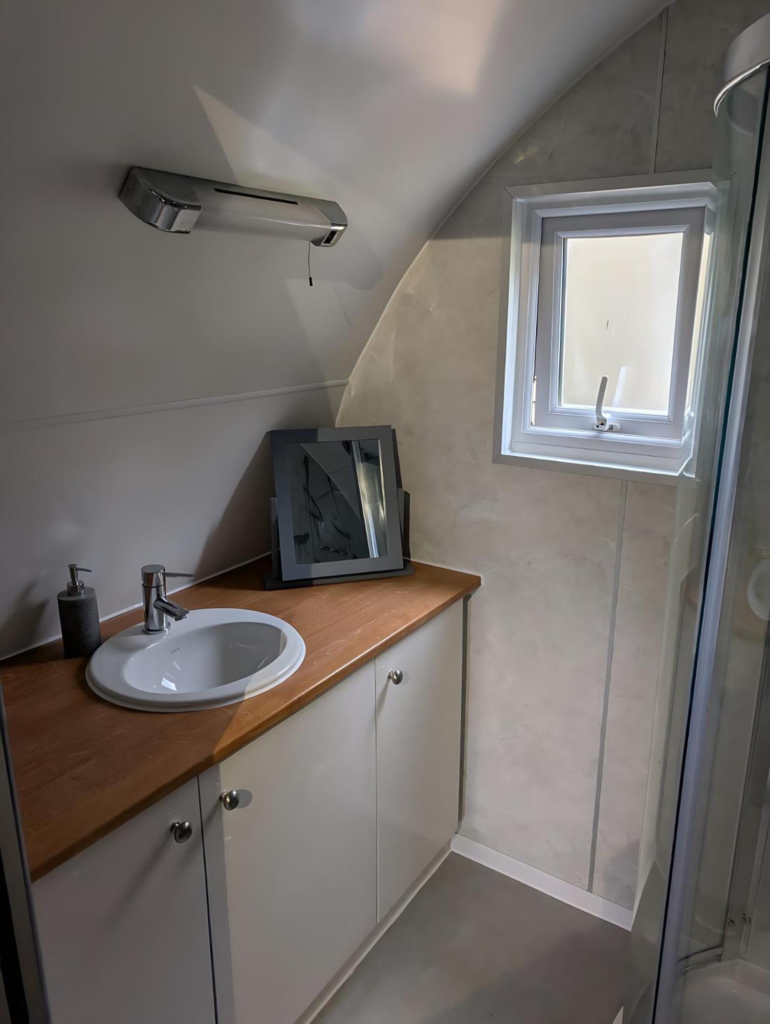 Caplor Glamping & Lodges Hereford Exterior photo